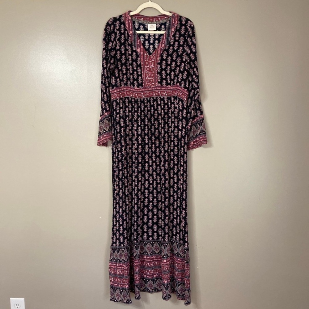 Knox Rose Black and Red Patterned Maxi Dress